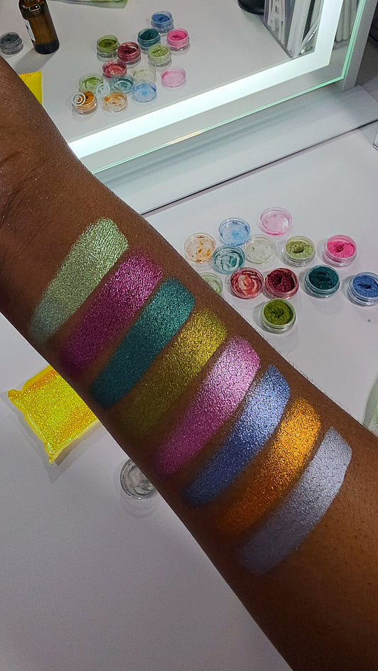 Demure Pigment Bundle